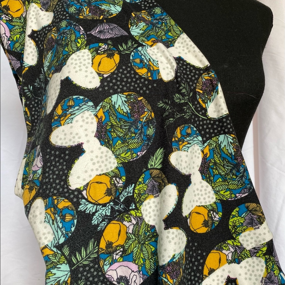 Lularoe  Disney leggings